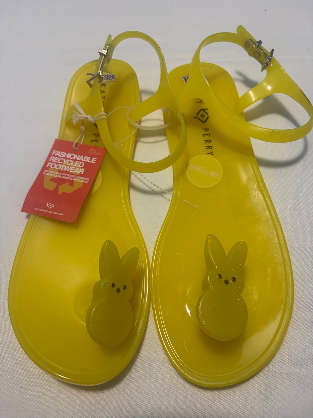 Katy Perry x Peeps Bunny Yellow Jelly Sandals Buckle Strap Sz 11/41